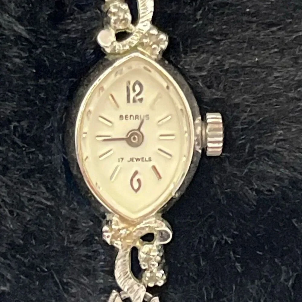 Benrus women silver